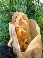 Le pain aux noix cuit au feu de bois - boulangerie Bara di Pais, Coursegoules