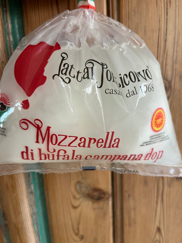 Mozzarella di buffala campana dop (500g) - Campana IT
